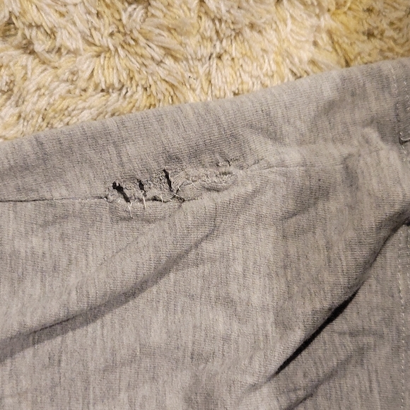 Basic T-shirt - Picture 4 of 4